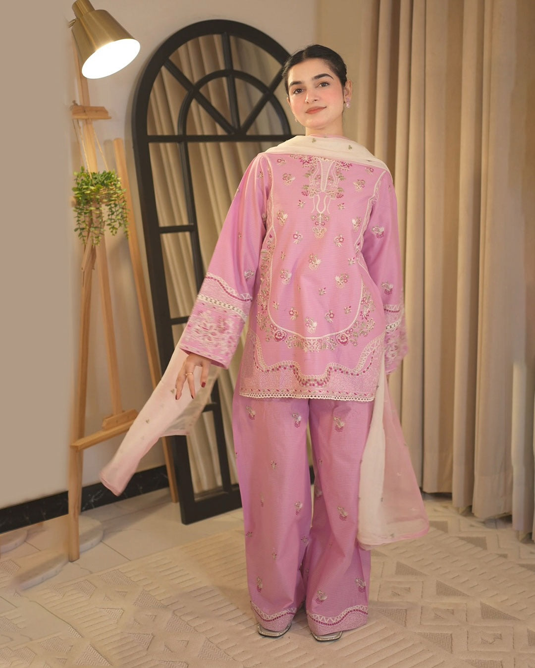 Mahnoor Embroidered 3PC Suit