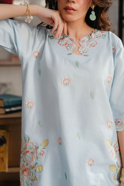 ICE BLUE 3 PC EMBROIDERY
