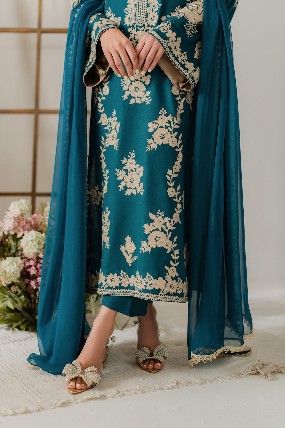 Kaavya Emb 3pcs