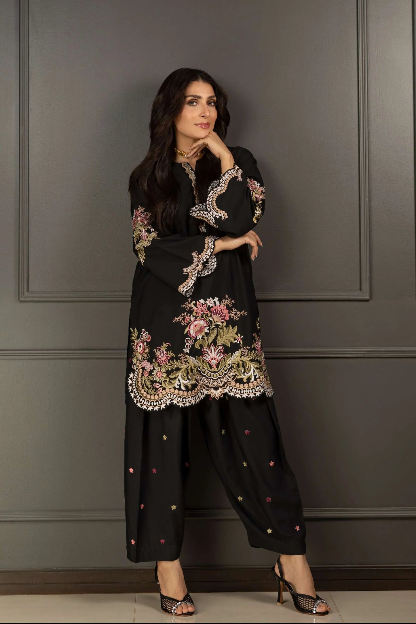 Nooran Embroidered 2PC Suit